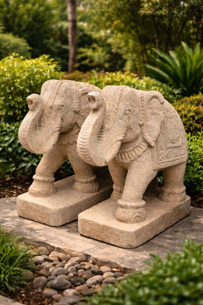 Garden Elephants – Royal Pair