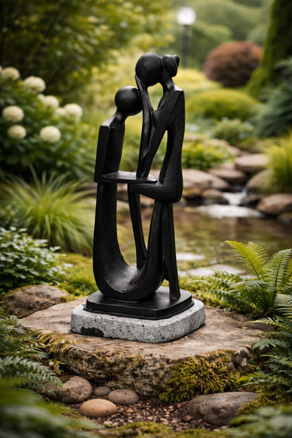 Caring Couple – Stone Affection